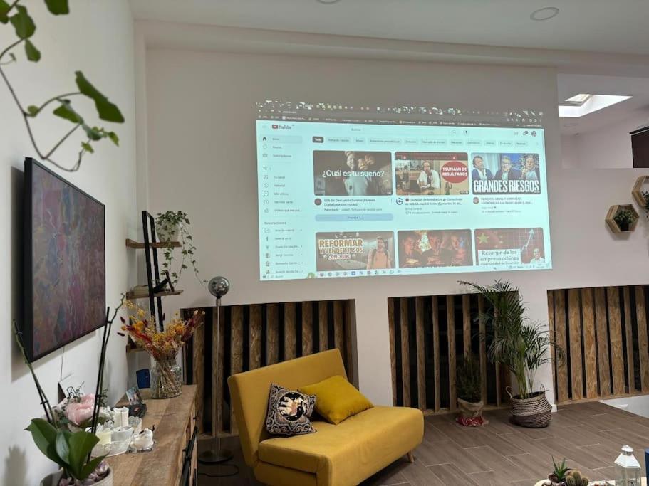 The Special Loft Plaza Castilla Madrid Esterno foto
