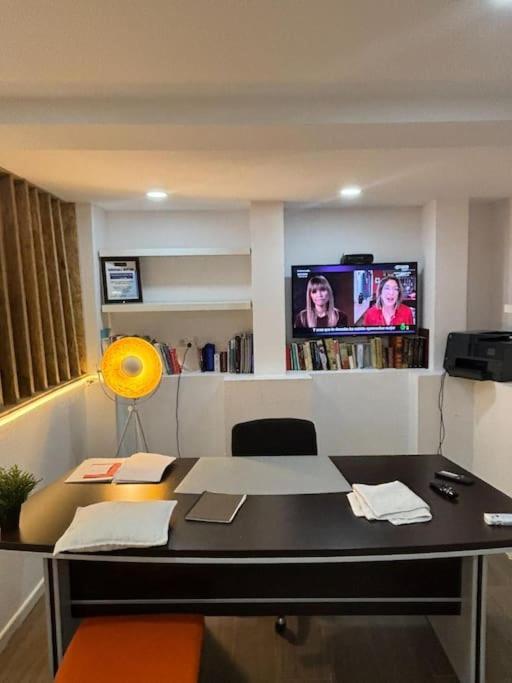 The Special Loft Plaza Castilla Madrid Esterno foto